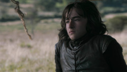 extant_GameOfThrones_3x02-DarkWingsDarkWords_0276