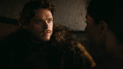extant_GameOfThrones_3x02-DarkWingsDarkWords_0337