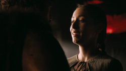 extant_GameOfThrones_3x02-DarkWingsDarkWords_0341