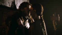 extant_GameOfThrones_3x02-DarkWingsDarkWords_0350