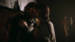 extant_GameOfThrones_3x02-DarkWingsDarkWords_0353