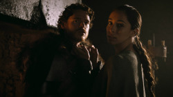 extant_GameOfThrones_3x02-DarkWingsDarkWords_0364
