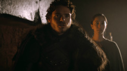 extant_GameOfThrones_3x02-DarkWingsDarkWords_0376