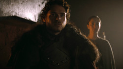 extant_GameOfThrones_3x02-DarkWingsDarkWords_0377