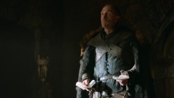 extant_GameOfThrones_3x02-DarkWingsDarkWords_0383