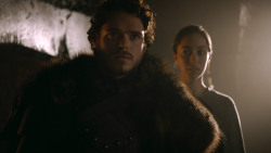 extant_GameOfThrones_3x02-DarkWingsDarkWords_0393