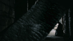 extant_GameOfThrones_3x02-DarkWingsDarkWords_0396