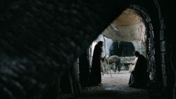 extant_GameOfThrones_3x02-DarkWingsDarkWords_0404