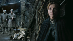extant_GameOfThrones_3x02-DarkWingsDarkWords_0464