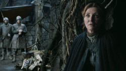 extant_GameOfThrones_3x02-DarkWingsDarkWords_0468