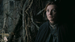 extant_GameOfThrones_3x02-DarkWingsDarkWords_0476