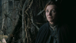 extant_GameOfThrones_3x02-DarkWingsDarkWords_0481
