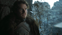 extant_GameOfThrones_3x02-DarkWingsDarkWords_0485