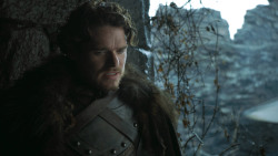extant_GameOfThrones_3x02-DarkWingsDarkWords_0490