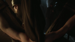 extant_GameOfThrones_3x02-DarkWingsDarkWords_0509