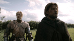 extant_GameOfThrones_3x02-DarkWingsDarkWords_0644