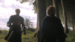 extant_GameOfThrones_3x02-DarkWingsDarkWords_0677