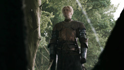 extant_GameOfThrones_3x02-DarkWingsDarkWords_0689