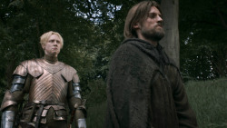 extant_GameOfThrones_3x02-DarkWingsDarkWords_0753