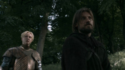 extant_GameOfThrones_3x02-DarkWingsDarkWords_0776