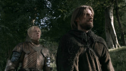 extant_GameOfThrones_3x02-DarkWingsDarkWords_0787