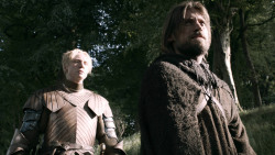 extant_GameOfThrones_3x02-DarkWingsDarkWords_0790