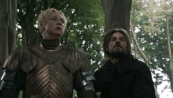 extant_GameOfThrones_3x02-DarkWingsDarkWords_0876