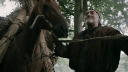 extant_GameOfThrones_3x02-DarkWingsDarkWords_0913