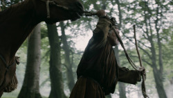 extant_GameOfThrones_3x02-DarkWingsDarkWords_0934