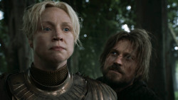 extant_GameOfThrones_3x02-DarkWingsDarkWords_0975