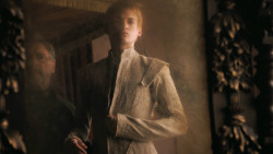 extant_GameOfThrones_3x02-DarkWingsDarkWords_0993