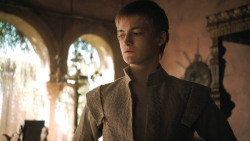 extant_GameOfThrones_3x02-DarkWingsDarkWords_1002
