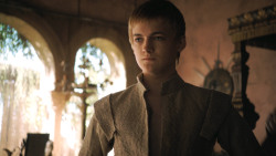extant_GameOfThrones_3x02-DarkWingsDarkWords_1005