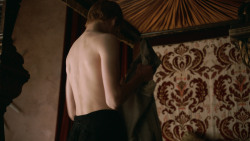 extant_GameOfThrones_3x02-DarkWingsDarkWords_1073