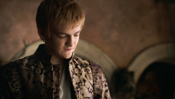 extant_GameOfThrones_3x02-DarkWingsDarkWords_1136
