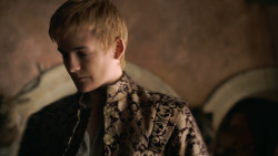 extant_GameOfThrones_3x02-DarkWingsDarkWords_1137