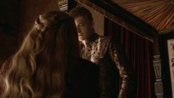 extant_GameOfThrones_3x02-DarkWingsDarkWords_1201