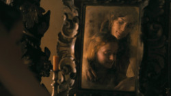 extant_GameOfThrones_3x02-DarkWingsDarkWords_1235