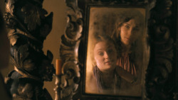 extant_GameOfThrones_3x02-DarkWingsDarkWords_1243