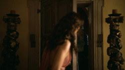 extant_GameOfThrones_3x02-DarkWingsDarkWords_1364