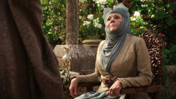 extant_GameOfThrones_3x02-DarkWingsDarkWords_1569
