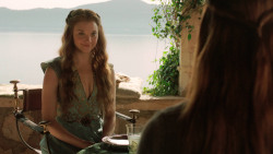 extant_GameOfThrones_3x02-DarkWingsDarkWords_1670