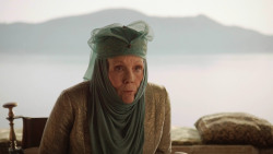 extant_GameOfThrones_3x02-DarkWingsDarkWords_1712