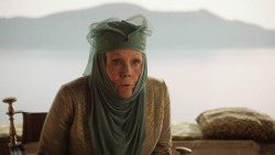 extant_GameOfThrones_3x02-DarkWingsDarkWords_1723