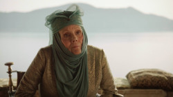 extant_GameOfThrones_3x02-DarkWingsDarkWords_1860