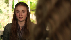 extant_GameOfThrones_3x02-DarkWingsDarkWords_1901