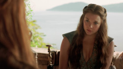 extant_GameOfThrones_3x02-DarkWingsDarkWords_1902