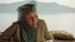 extant_GameOfThrones_3x02-DarkWingsDarkWords_1921