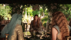 extant_GameOfThrones_3x02-DarkWingsDarkWords_1923