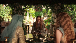extant_GameOfThrones_3x02-DarkWingsDarkWords_1924